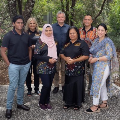 Seven members of the Sleep for Strong Souls project team pose for photo. Image, UQ